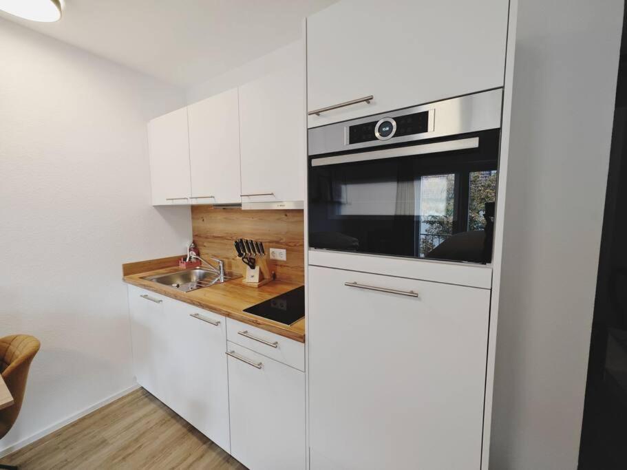 Ticasa Wave-Zentral-Outlet-Aufzug-Stylisch-Unique Μέτσινγκεν Εξωτερικό φωτογραφία